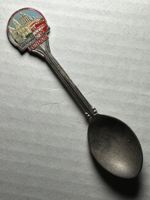 London
Silver Plated Steel

